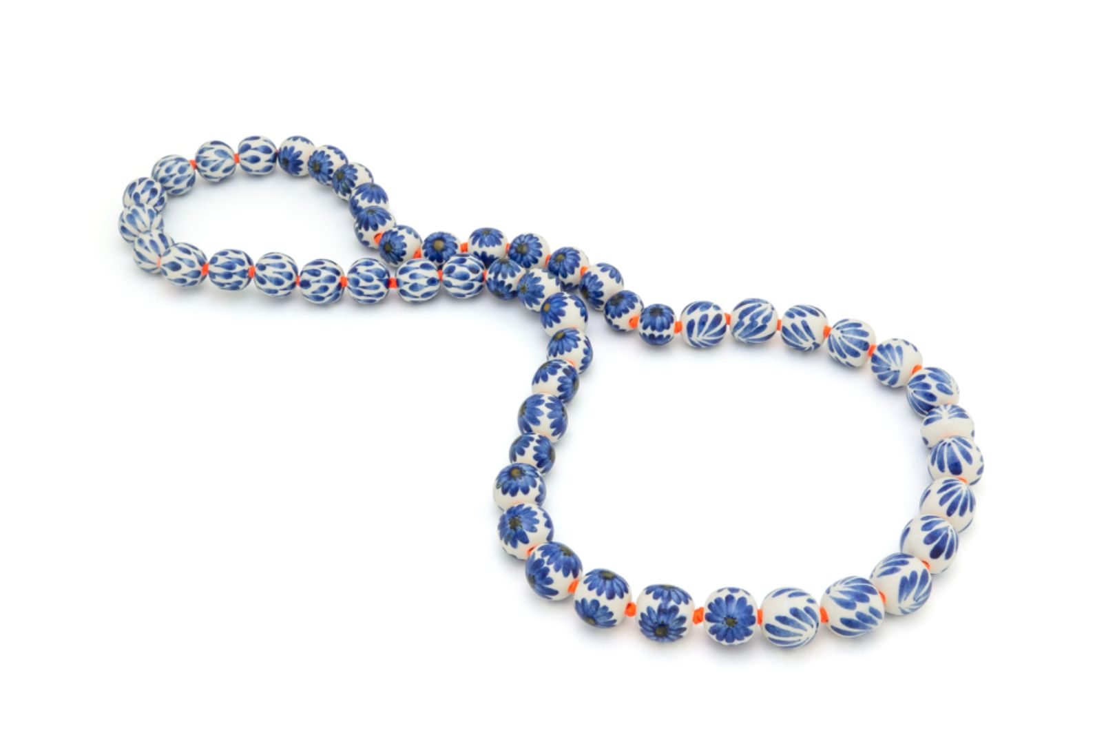 CERAMIC SPHERE NECKLACE