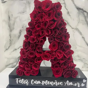 Detalle elegante  - imagen 1