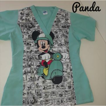 Imagen del producto  Uniforme antifluido estampado en frente