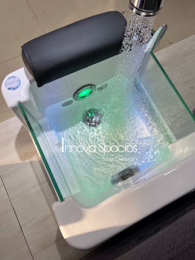 PEDÍ SPA LUXURY (No incluye grifería)