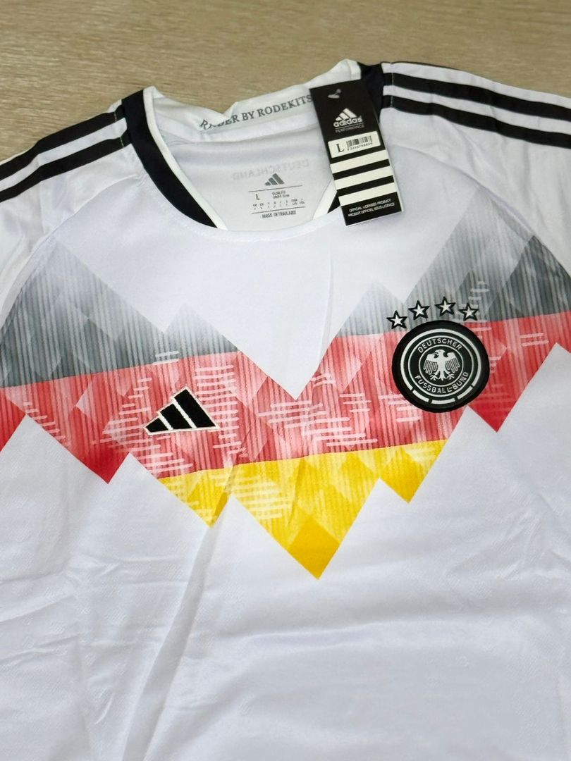 000 CONJUNTO DEPORTIVO BRASIL