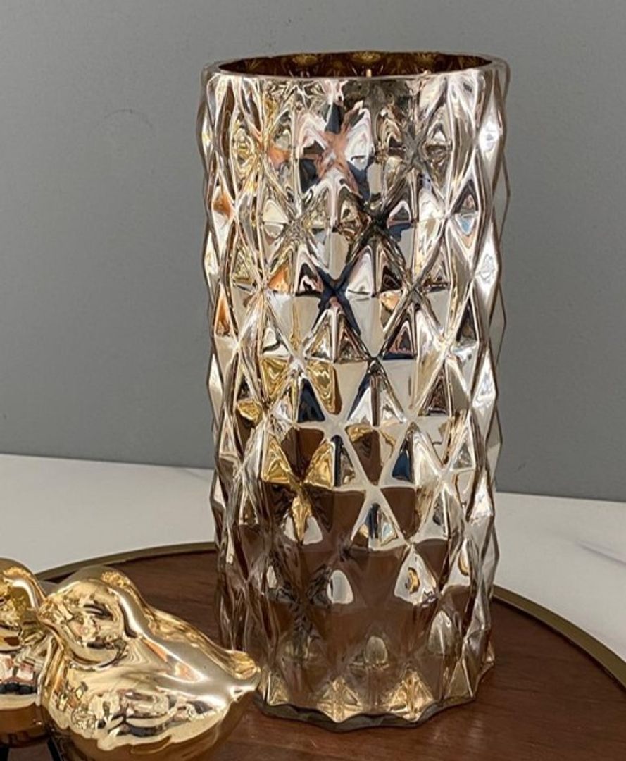 Florero de cristal.