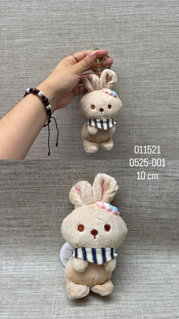 LLAVERO DE CONEJO COLOR BEIGE
