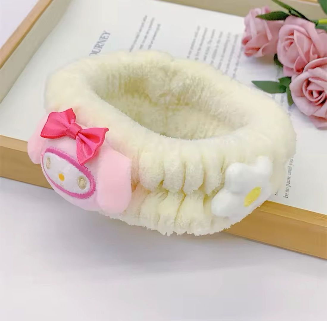Diadema de rutina facial Sanrio