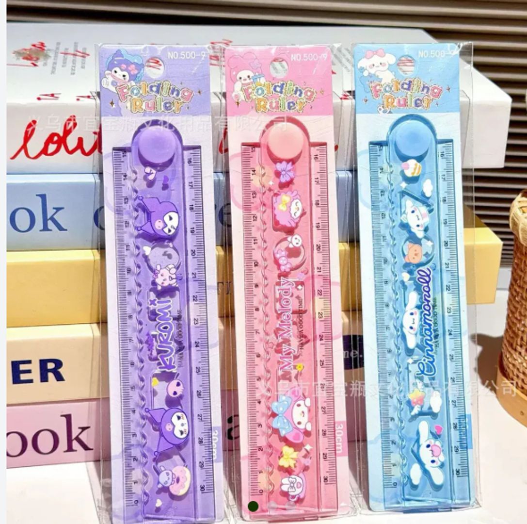 Regla ajustable sanrio