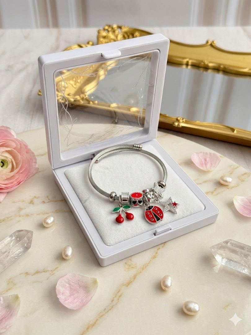 Pulsera Pandora con estuche 