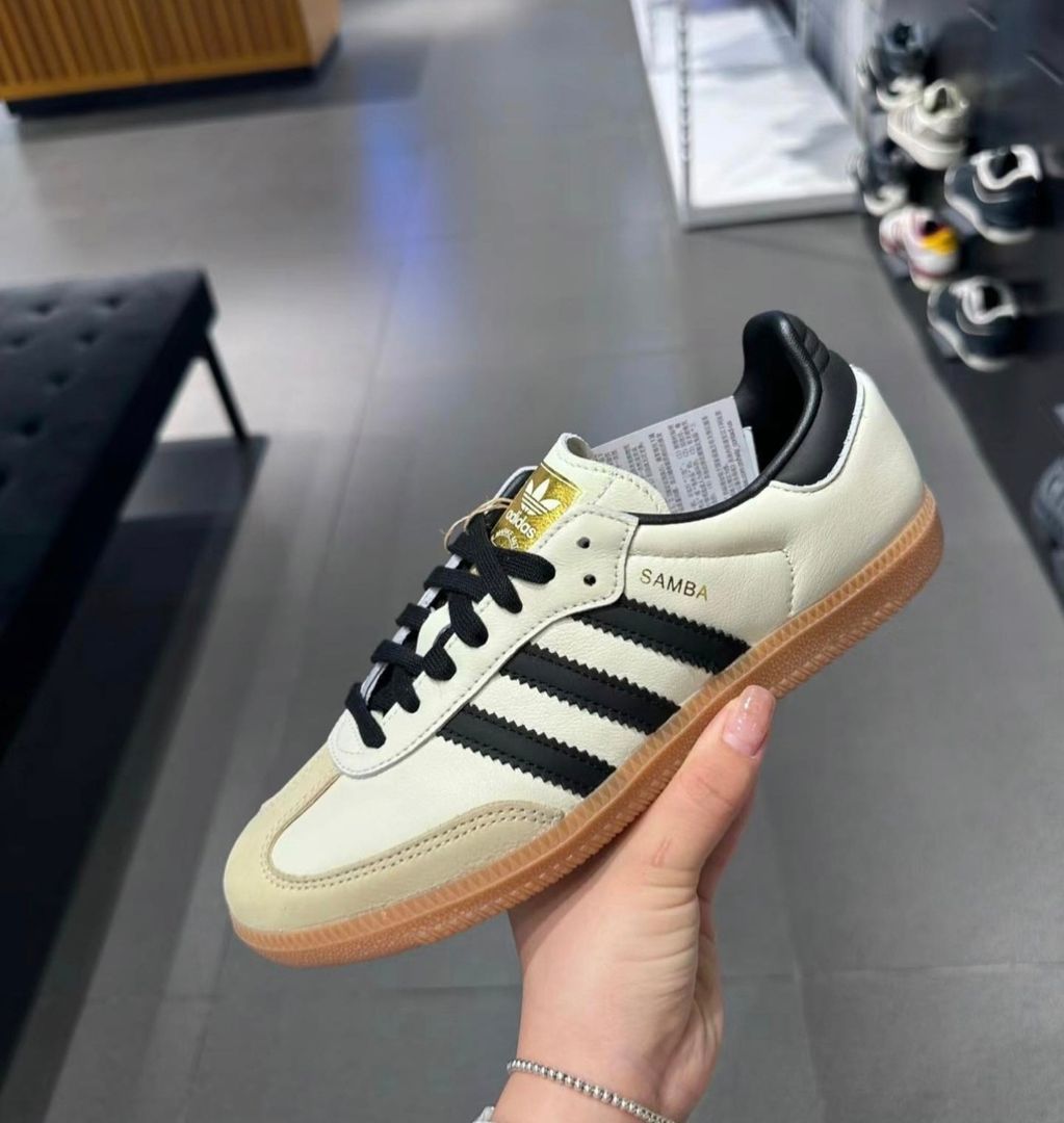 Adidas samba