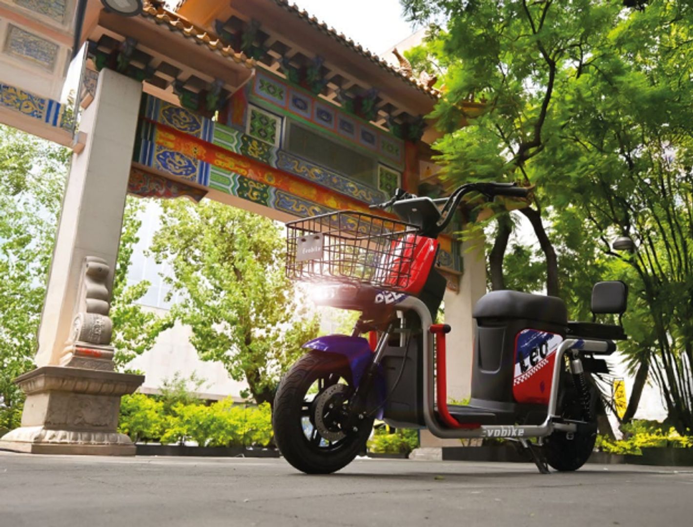 MOTO ELÉCTRICA EVOBIKE MODELO LEO