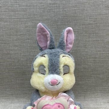 Imagen del producto CONEJO GRIS CON CORAZÓN 24 CM