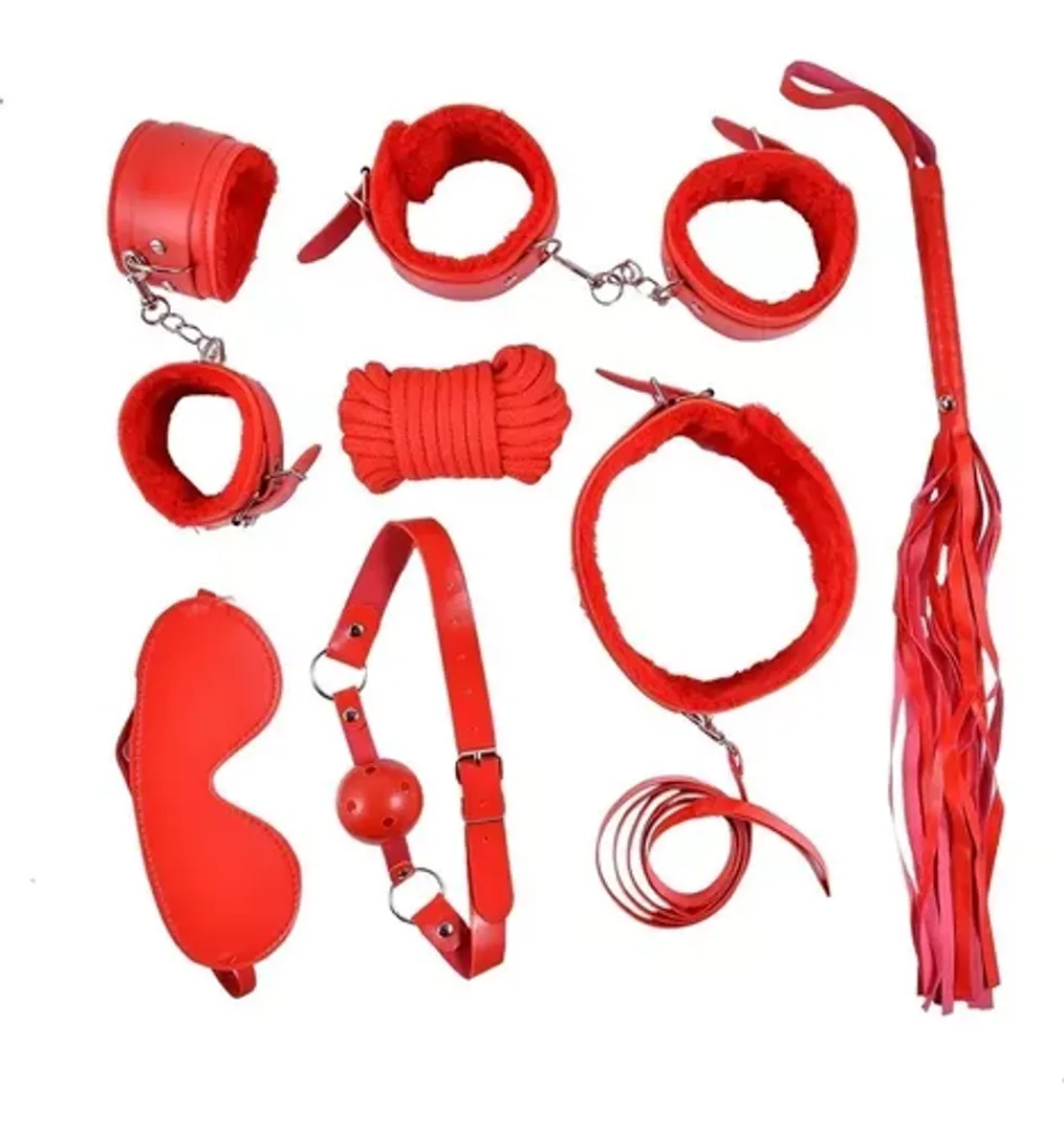 Kit sado peluche x 7 piezas rojo.