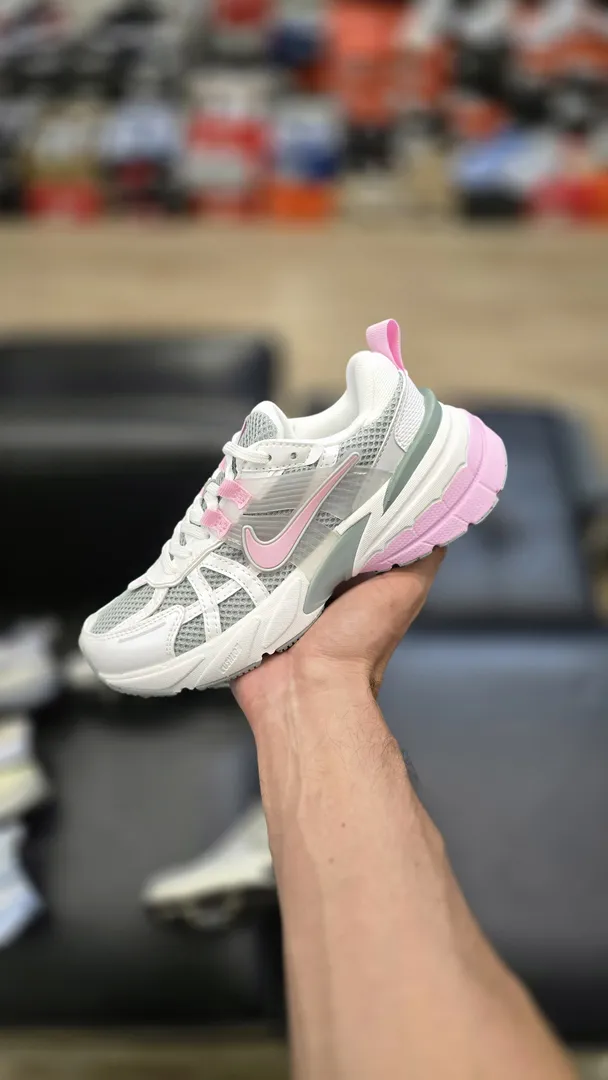Nike V2k Pink 