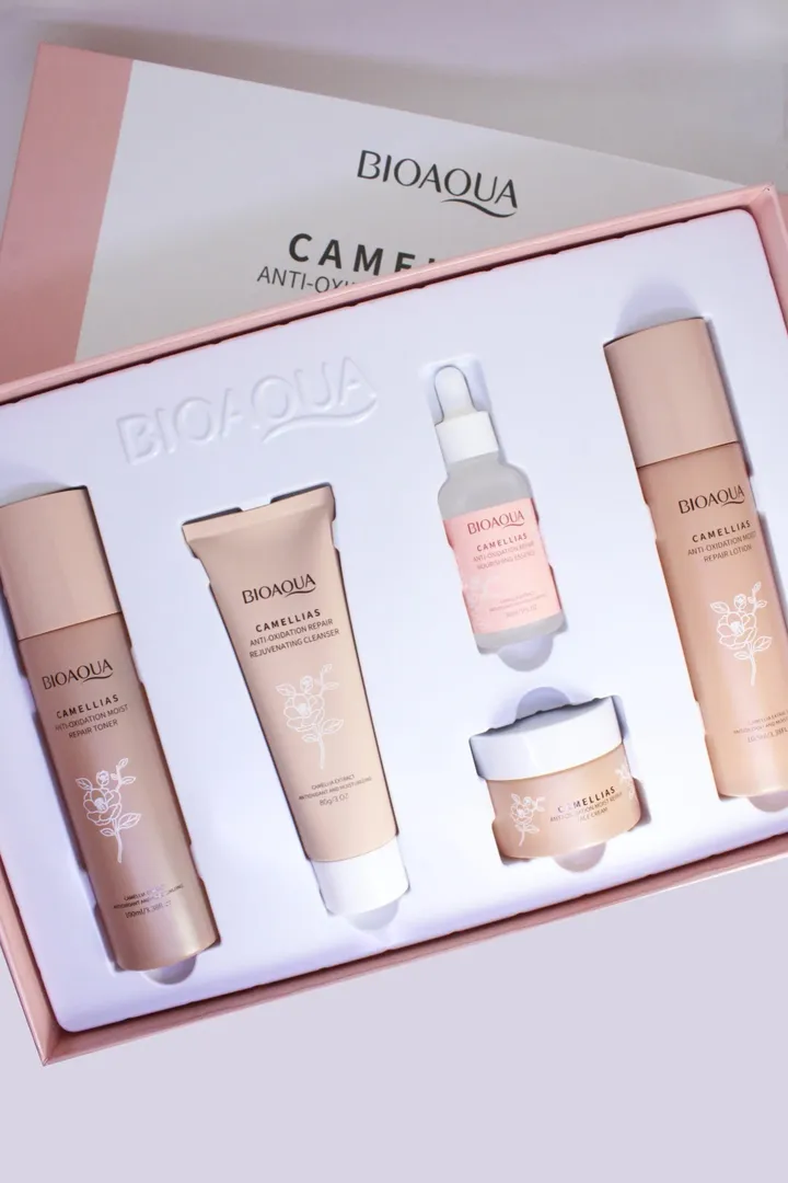 KIT SKINCARE CAMELIA ANTIOXIDANTE