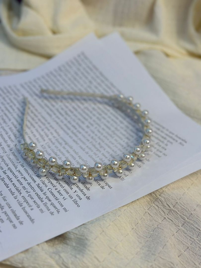 DIADEMA DECORADA