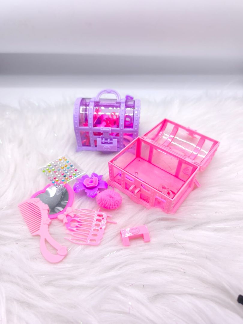 COFRE  CON  ACCESORIOS PM126