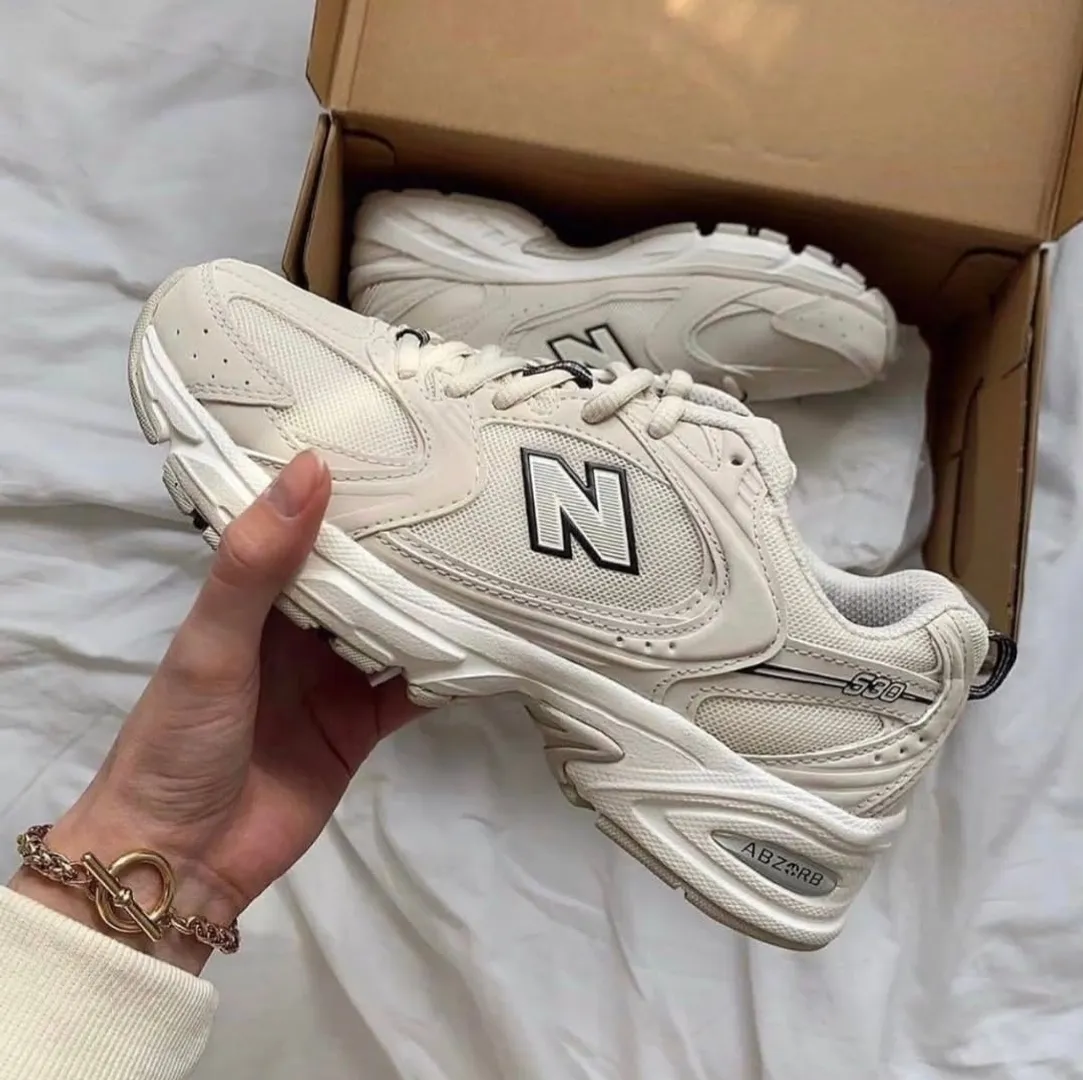 New Balance 530 cream