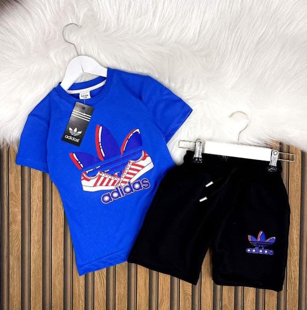 SET DE SHORT + CAMISETA NIÑO