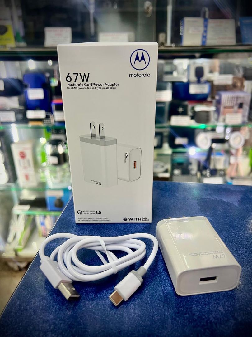 Cargador Motorola 67W Tipo C