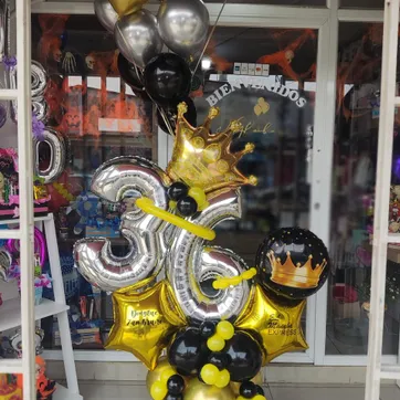 Imagen del producto Boquet de globos personalizados y globos con helio
