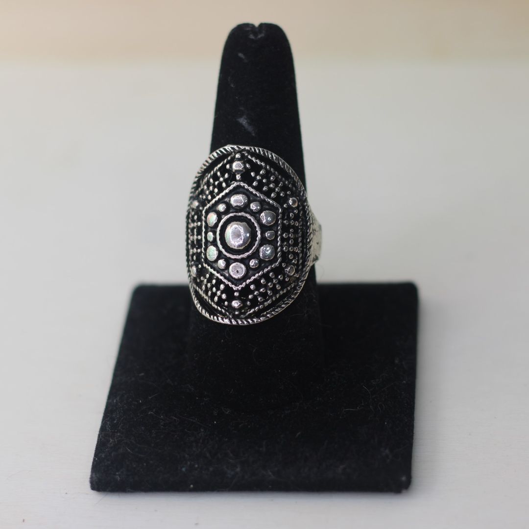 ANILLO PLATEADO PUNTOS