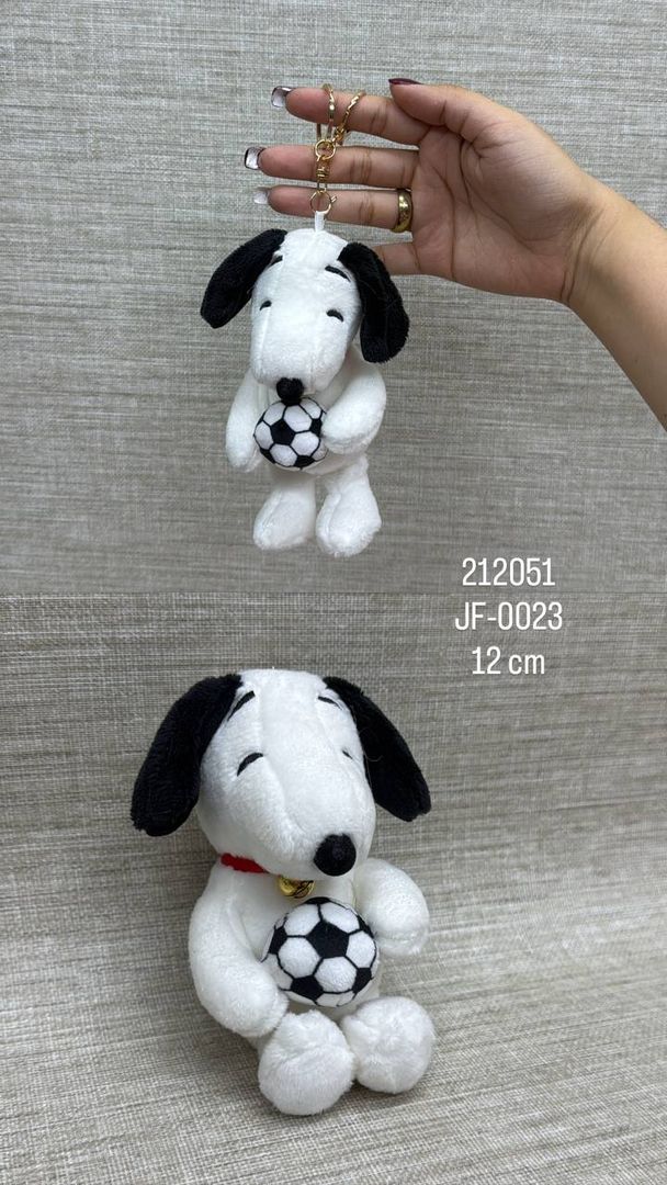 LLAVERO DE SNOOPY CON BALÓN 12 CM