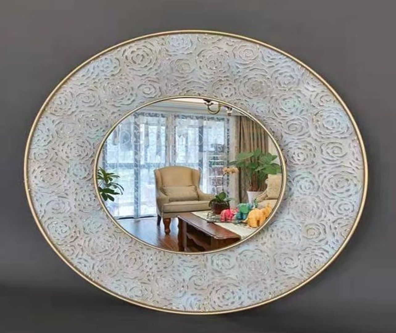 Espejo en latón de pared