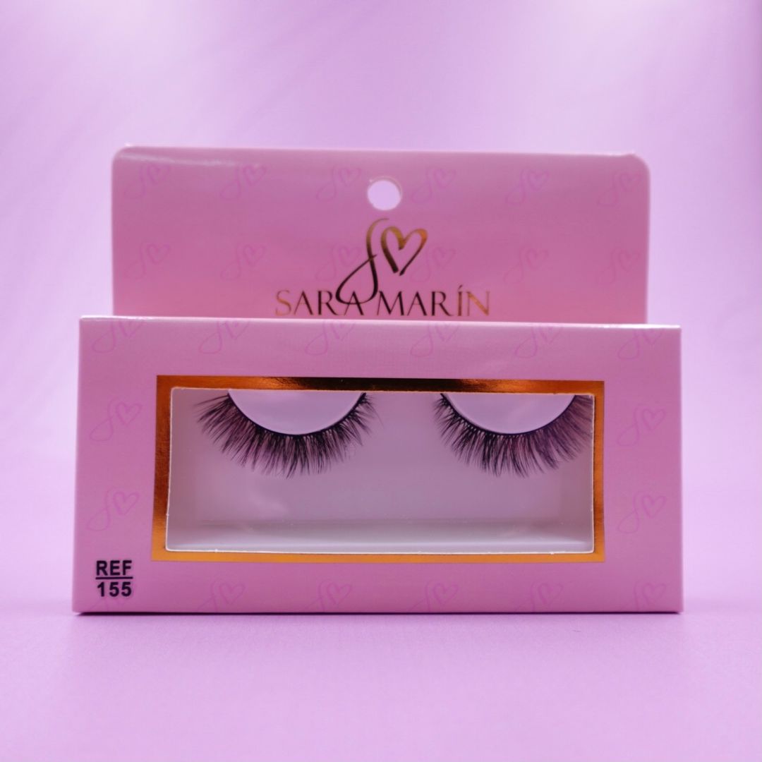 PESTAÑAS ENTERAS SARA MARIN 