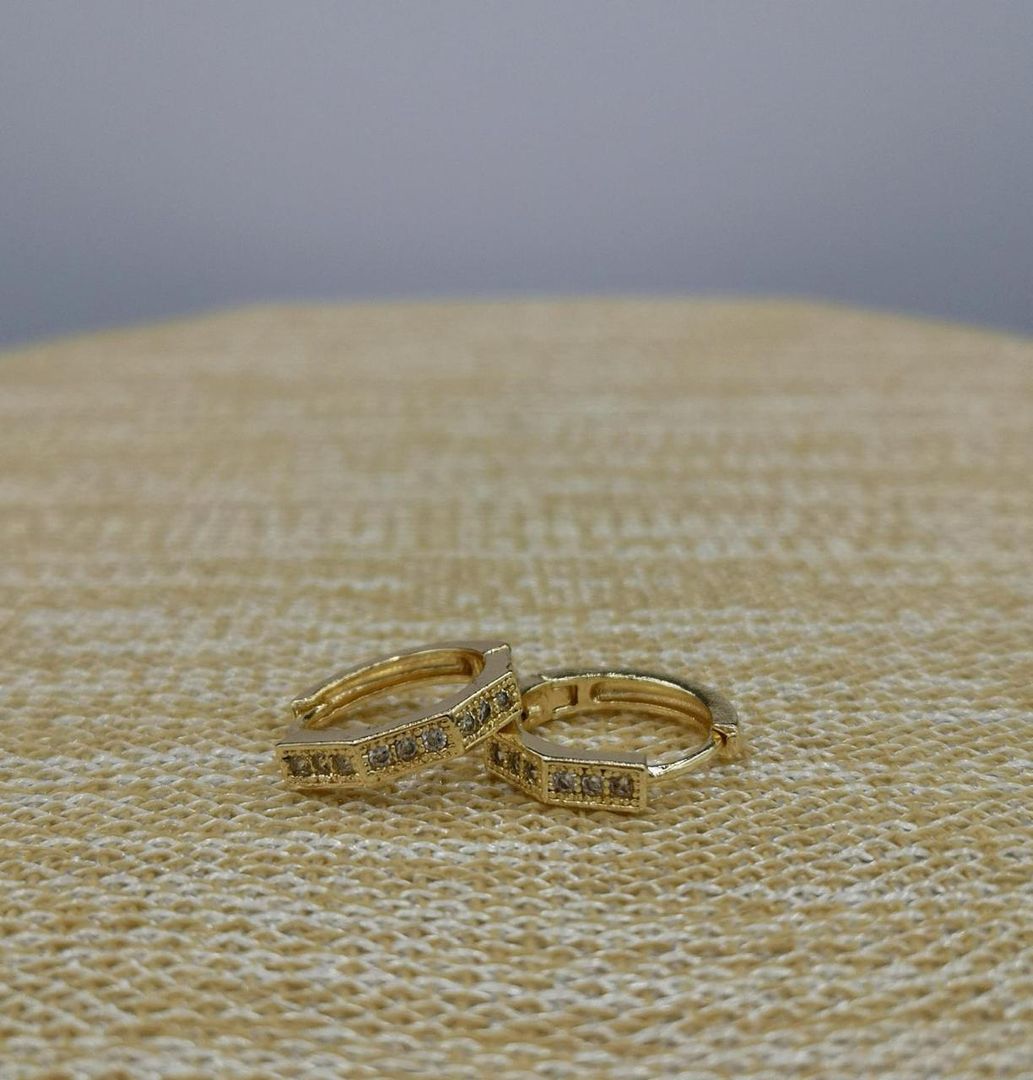 Candonga hexágono dorado, covergold 