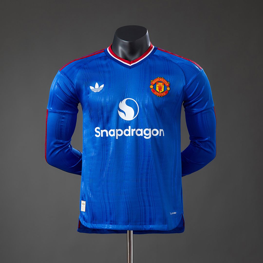 Manchester United 2026-27 Manga Larga Player