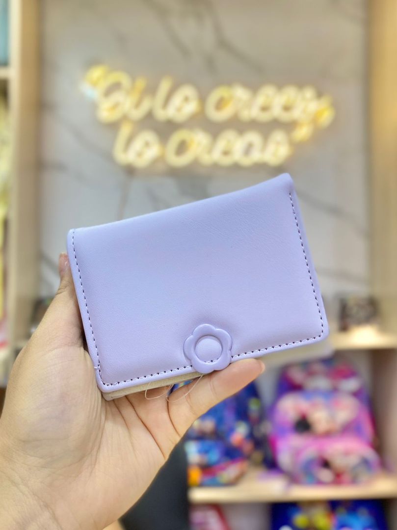 BILLETERA SINTÉTICA GATO Y FLOR