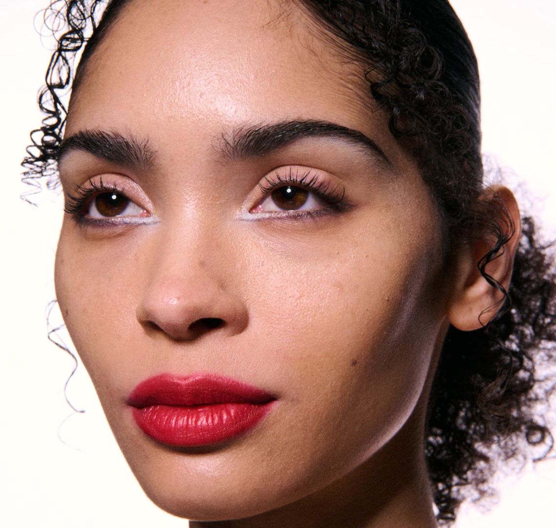 MAC MUST HAVES GIFT SET