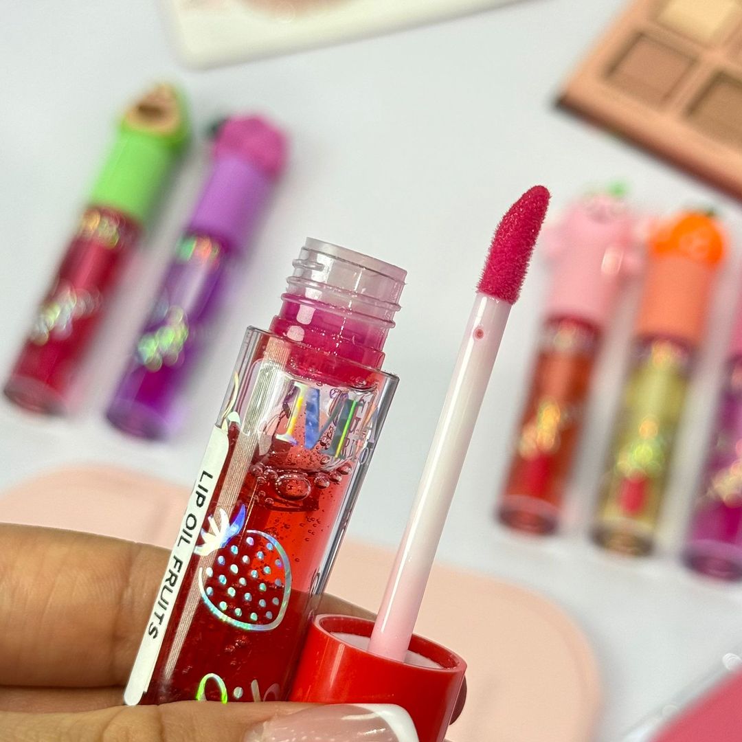 LIP OIL FRUITS