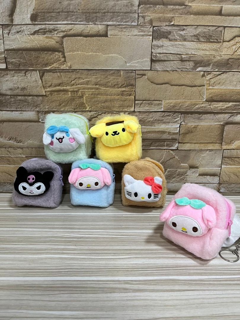 HELLO KITTY LLAVERO MONEDERO 10CM