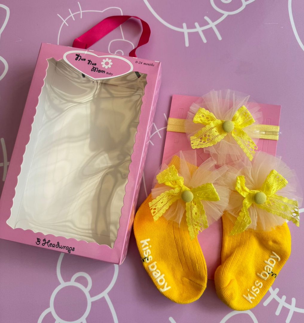 Kit medias y cintillo de bebé 