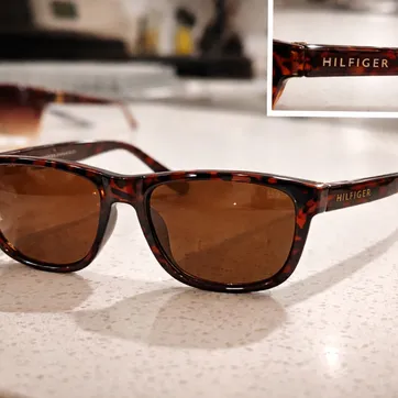 Imagen del producto Lentes Tommy Hilfiger Carey