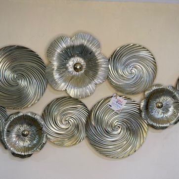 Imagen del producto APLIQUE TALLADO DORADO CROMADO CIRCULOS