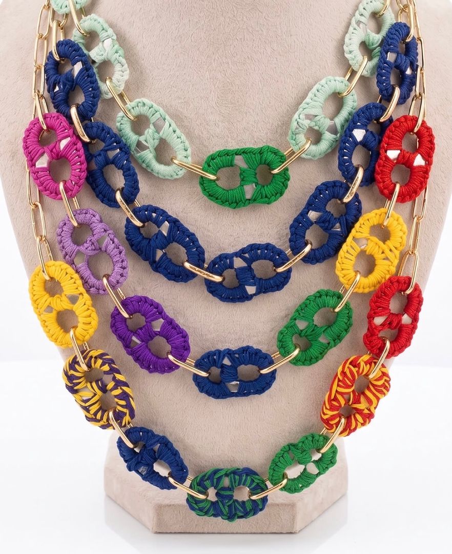 Collares chapas colores