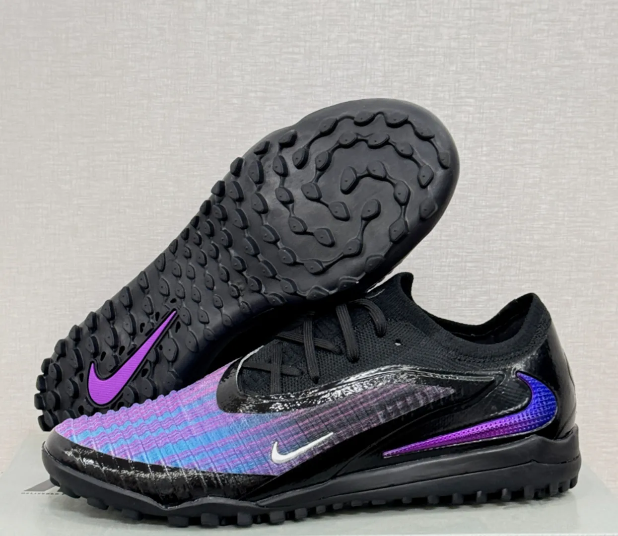 Tenis Phantom TF - Sintética / Turf Lote 2