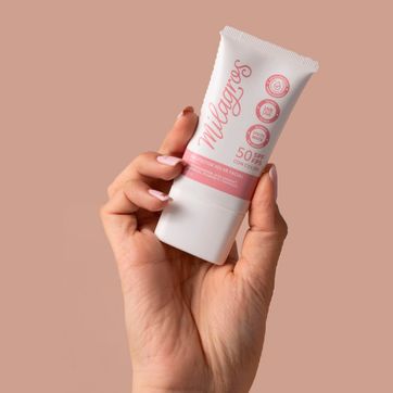 Imagen del producto PROTECTOR SOLAR FACIAL CON COLOR