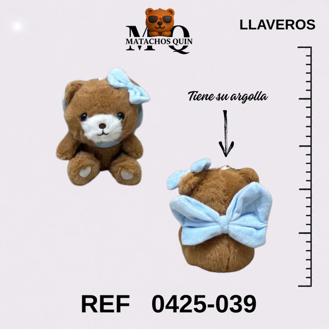 LLAVEROS DE OSITAS CON ACCESORIOS