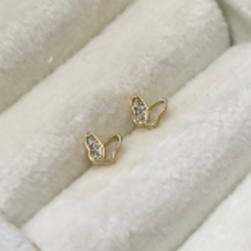 Imagen del producto Arete circón oro laminado 18k