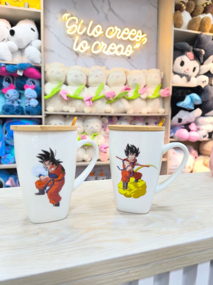 MUG TAPA MADERA GOKU