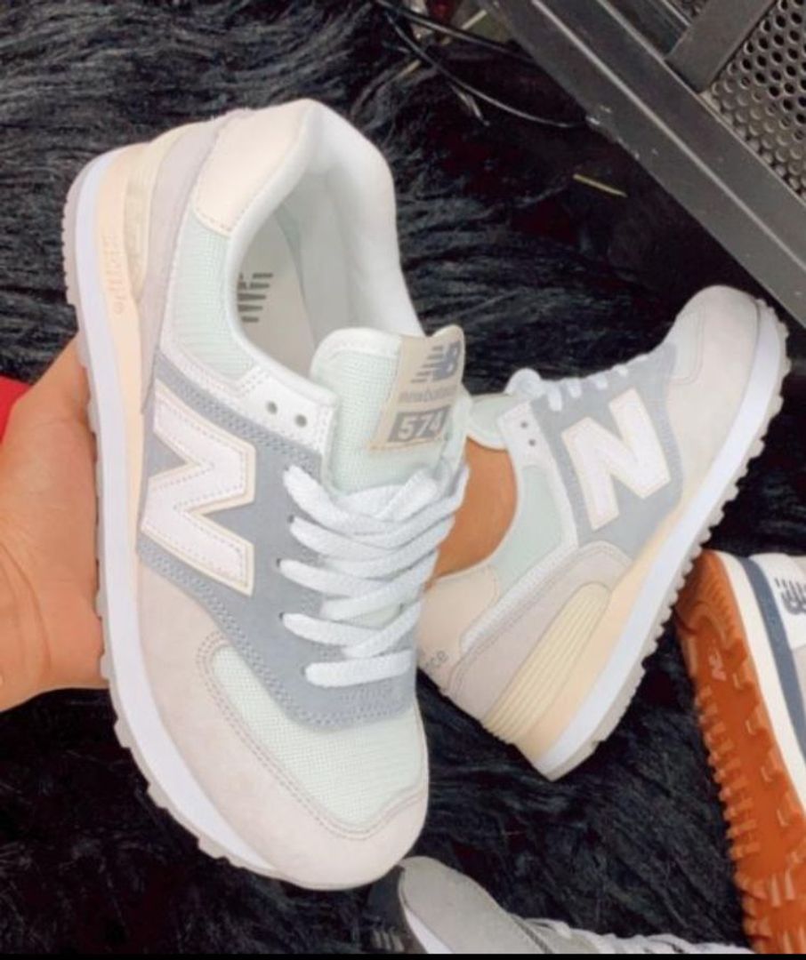 New balance 574. Ver + colores