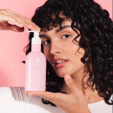 Imagen del producto Limpiador facial girly