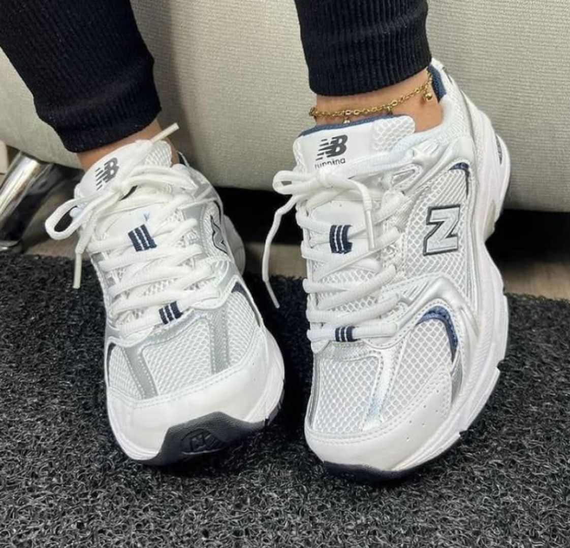 Tenis