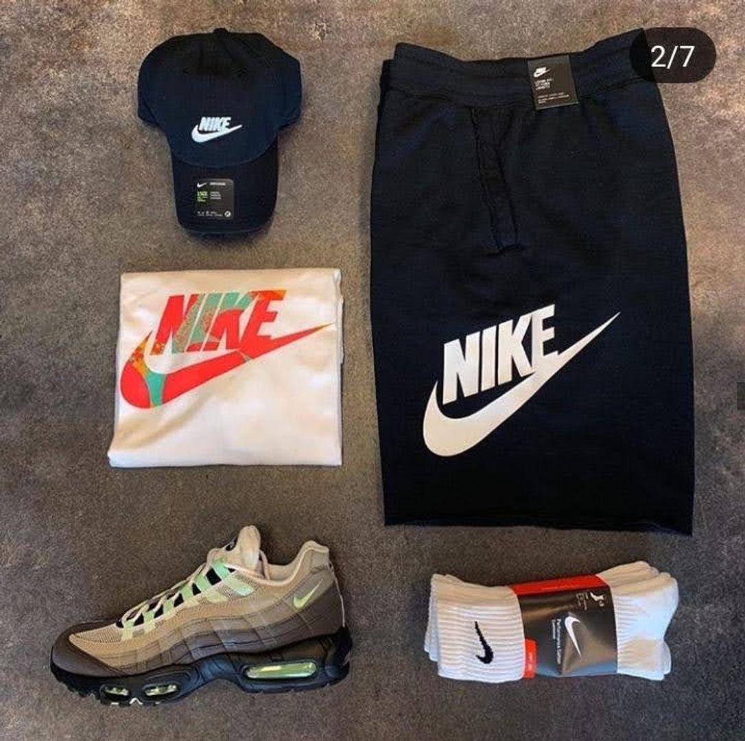 SET DE SHORT + CAMISETA HOMBRE