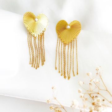 ARETE DE CORAZON CON PERLA Y CADENAS  - imagen 1