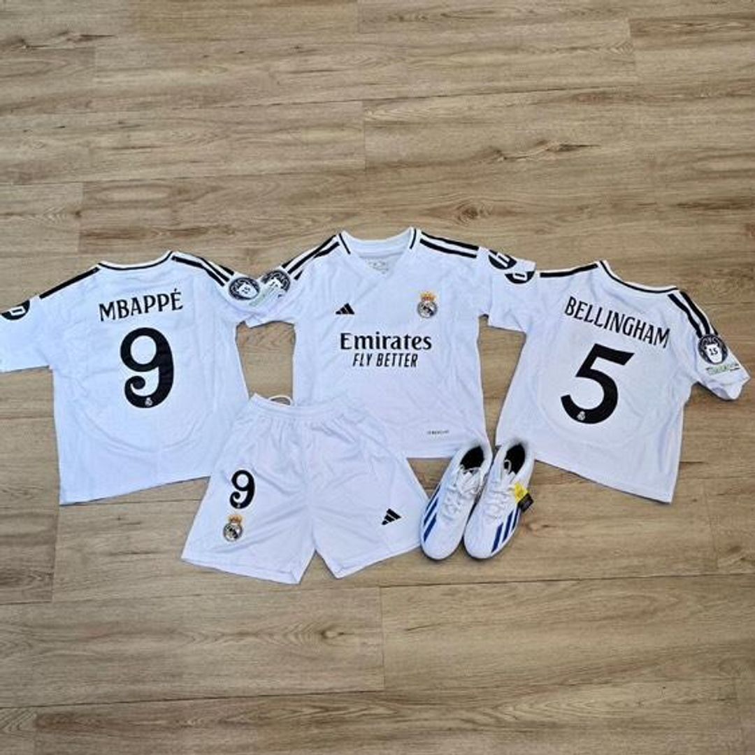 Conjunto deportivo infantil 