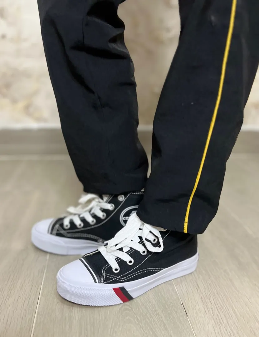 CROYDON NEGRO Y BLANCO DE LA 24 A LA 26