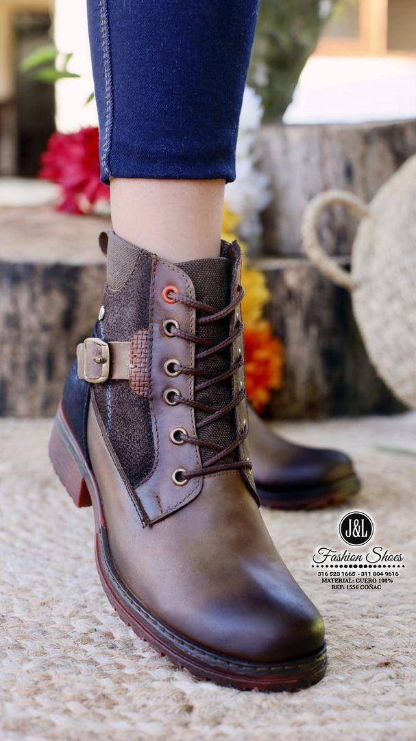 BOTINES