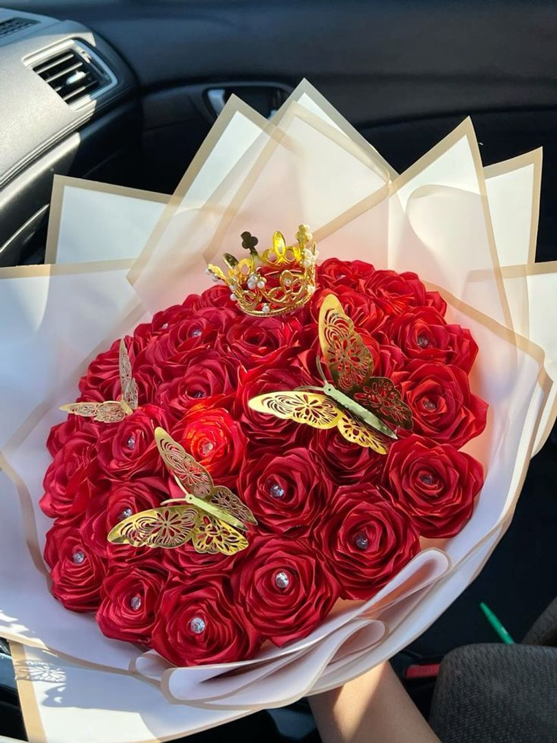 Ref.24 Rosas y corona